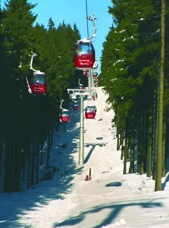 基利安酒店 酒店